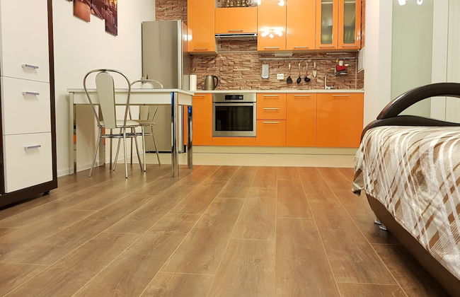 Deluxe Apartment Varshavskoe shosse - Photo 16