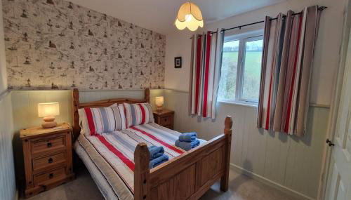 Woodcutters Lodge set in a secluded valley near Bantham - Foto 5