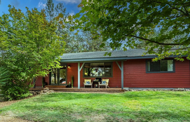 Quiet River Bend Cabin by Avantstay 35 Mins to Mt Bachelor 10 Mins to Town Centre Hot Tub - Foto 21