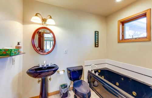 On 160 Acres with Creeks and Trails Scenic Ronan Gem! - Foto 21