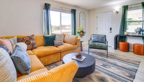 Central Albuquerque Getaway with Hot Tub and Grill! - Foto 4