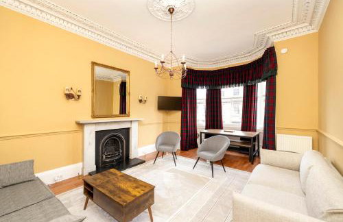 JOIVY 5 Bedroom Apt Near Meadows & George Square - Foto 18