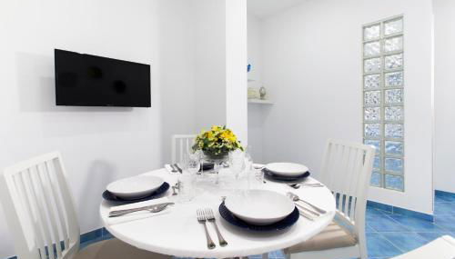 J'Adore Sorrento - Photo 3