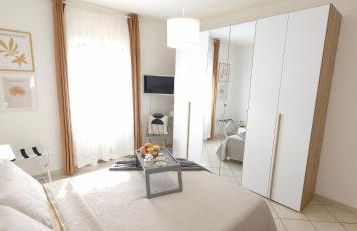 La CasEtta Bilocale Centrale con Terrazza ParkFree Wifi MiniPC PS4 AC - Foto 13