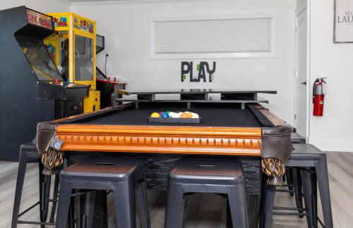 New Group Space - Sleeps 20! Near Sports Center - Photo 34