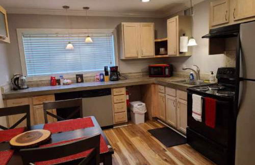 Great Spot near LSU and Mike the tiger - Foto 3