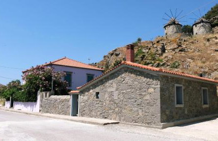 Under the Windmills - Foto 1