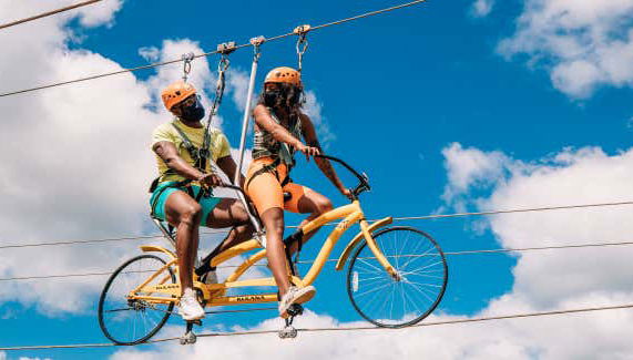 Skybike in Toro Verde Eco Adventure Park - Foto 4