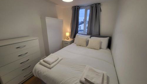 Central 5BR Retreat - Walk to Tube, Explore London - Foto 4