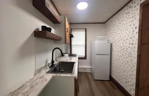 A gem in the heart of Cleveland Unit 3 - Photo 12