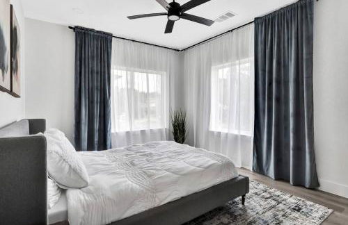 Elegant 3BR Home w/ Rooftop • 5 min to Downtown - Foto 34