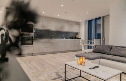 Luxury 2 Bed Penthouse with Stunning Views in Manchester City Centre - Foto 25