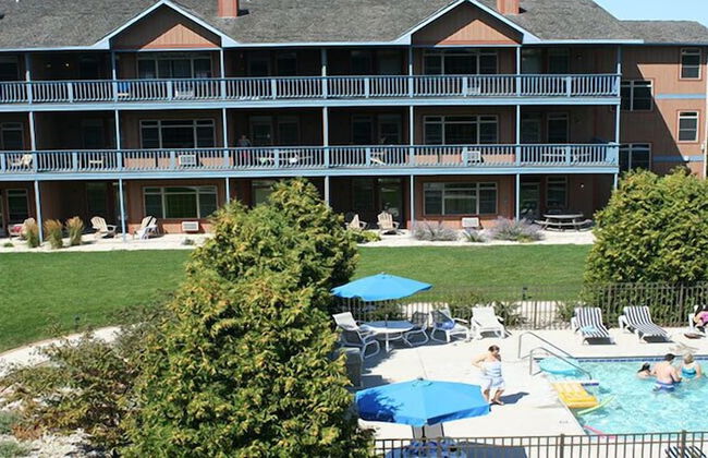 Scandinavian Lodge - Photo 27