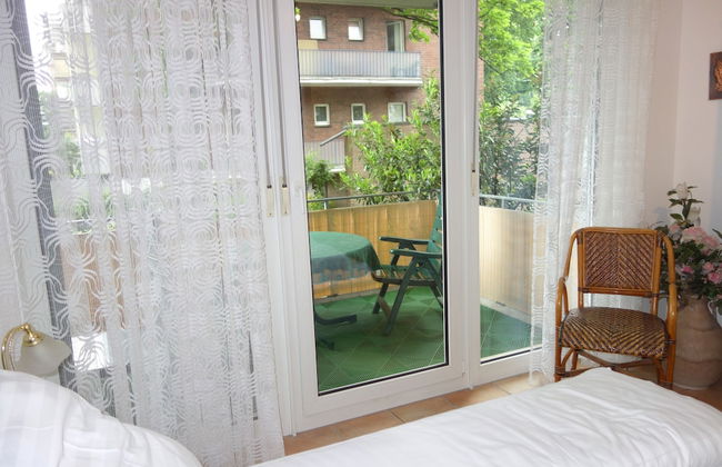 Tolstov-Hotels Big 2 Room Roßstrasse Apartment - Foto 4