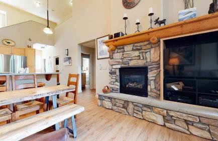 Mammoth Green #214 condo - Photo 9