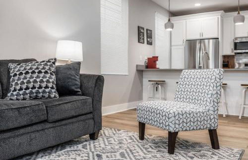 Entire Home Private Parking Fenced Yard - Foto 40