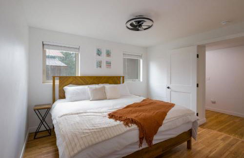 Hot Tub + Views | Cozy Retreat - Foto 26