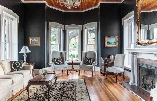 Mildred Haus and Guesthaus - Photo 1