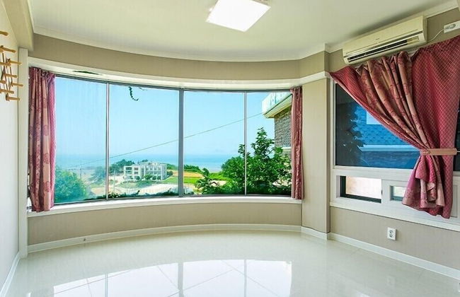 Byeonsan Dongguerami Pension - Photo 2