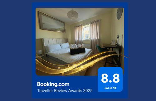 Misk Homes #2 Near Heathrow Airport, shops & Brunel University - Free Parking - Photo 2