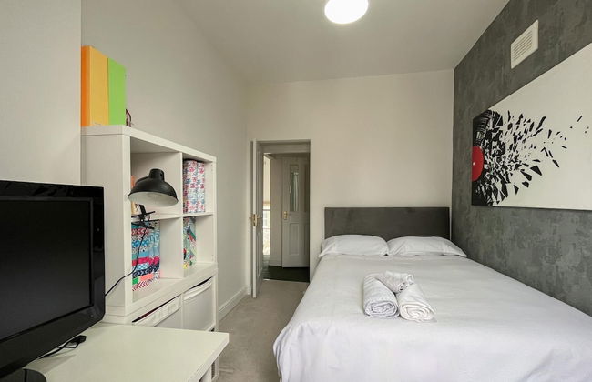 Beautiful 3BD Flat in Archway London - Photo 7