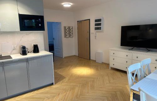 Sosnowy Nadmorski Zakątek blisko plaży z parkingiem - Foto 4