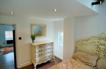 Rooftop One-Bedroom Apartment Near East Midlands Airport - Foto 4
