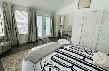 Connecticut Waterfront Home, With Hot Tub, Cozy - Foto 21