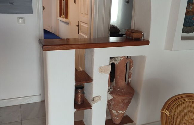 Ornos Beachside 2 Bd Stylish House - Photo 26