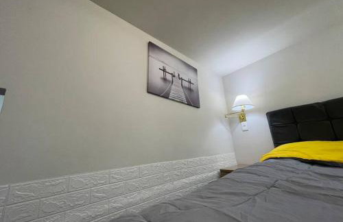 Confortável loft 4,ar, Wi-Fi, TV, 400m UNIG - Foto 8