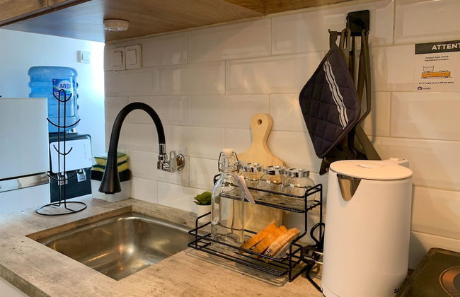 Comfort And Nice 2Br At Cinere Resort Apartment - Photo 9