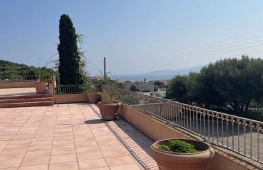 Superbe T2 avec grande terrasse et vue mer Résidence Isola Céleste - Foto 40