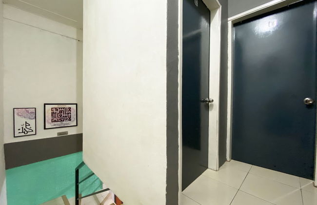 OYO 90198 Aleesya Homestay - Foto 4