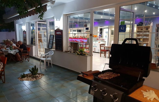 Amazones Villas Apartments - Photo 35