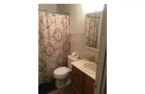 Contemporary Marine 2bed 1bath apartment in Kent - Foto 10