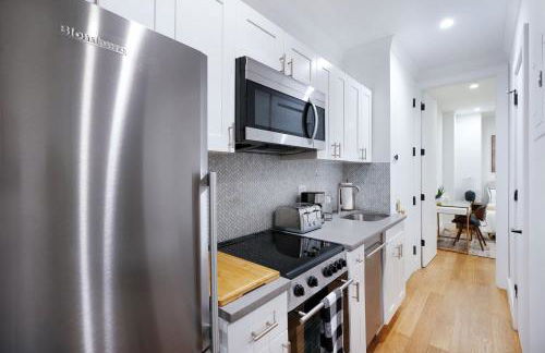 1290-8 New Renovated 2 Bedrooms in UES - Foto 19