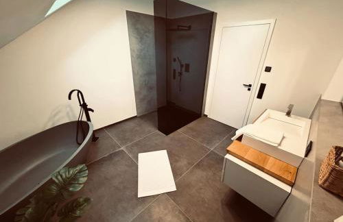 Abstatt Deluxe Loft with Spa - Foto 12