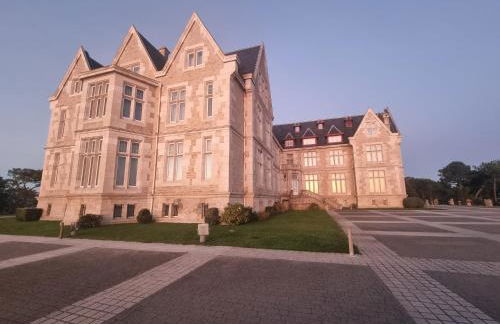 La Jomeruca ,espaciosa casa rural cerca de playa y montaña - Foto 9