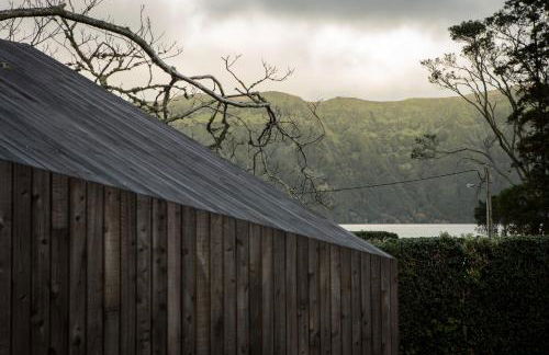 Sete Cidades Lake Lodge - Photo 6