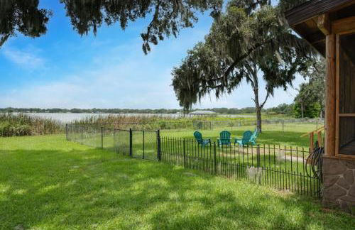 Lakeside Haven with Jacuzzi and Games - Foto 46