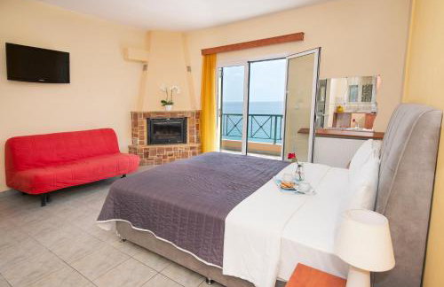 Panorama Hotel - Photo 13