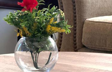 Spacious 3BR 3BA Home ,Sleep 9,3 Car Garage Garden Near DTLA Pasadena Hollywood - Foto 23