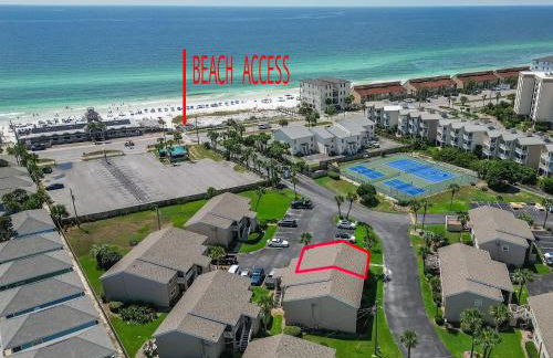 Steps to the Beach Pool Courts Family Fun - Foto 2