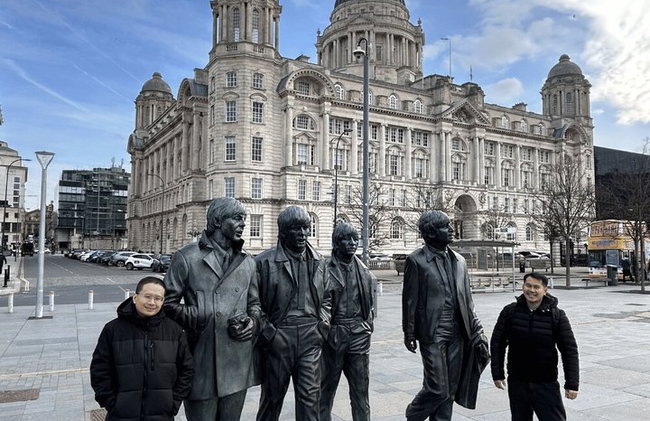 Private Liverpool Tour mit Beatles Anfield Stadium und City - Foto 9
