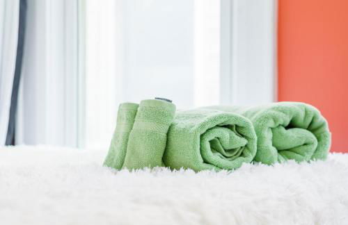 Jungle House Luxury Homes - Columbus Downtown Short North - Walk to Convention Center & Nationwide Arena - Sleeps up to 8 - Free Parking - Over 5,800 Five Stars - Foto 46