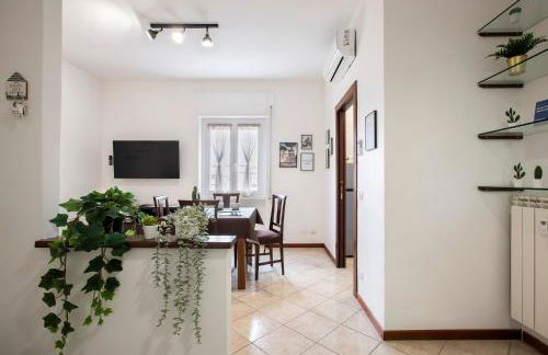 Rome City View - 2 Bedroom Apartment for 4 - Photo 7