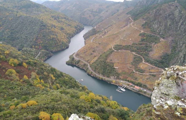 Ribeira Sacra + Allariz Day Trip - Photo 3