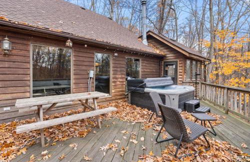 Huge Cabin w Hot Tub, Deck, Grill, Fire Pit, WiFi - Foto 58