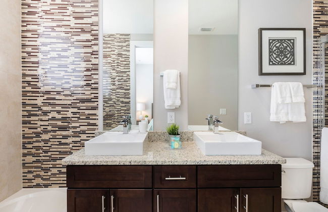 4 BR 4 BA Villa 5min Disney Family Getaway - Foto 14