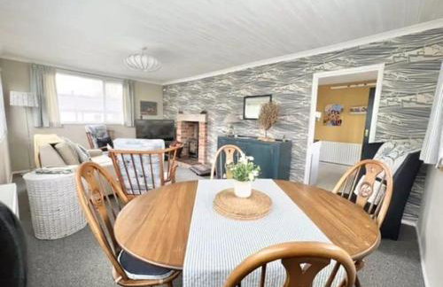 2 bedroom chalet bungalow on Humberston Fitties. - Foto 7